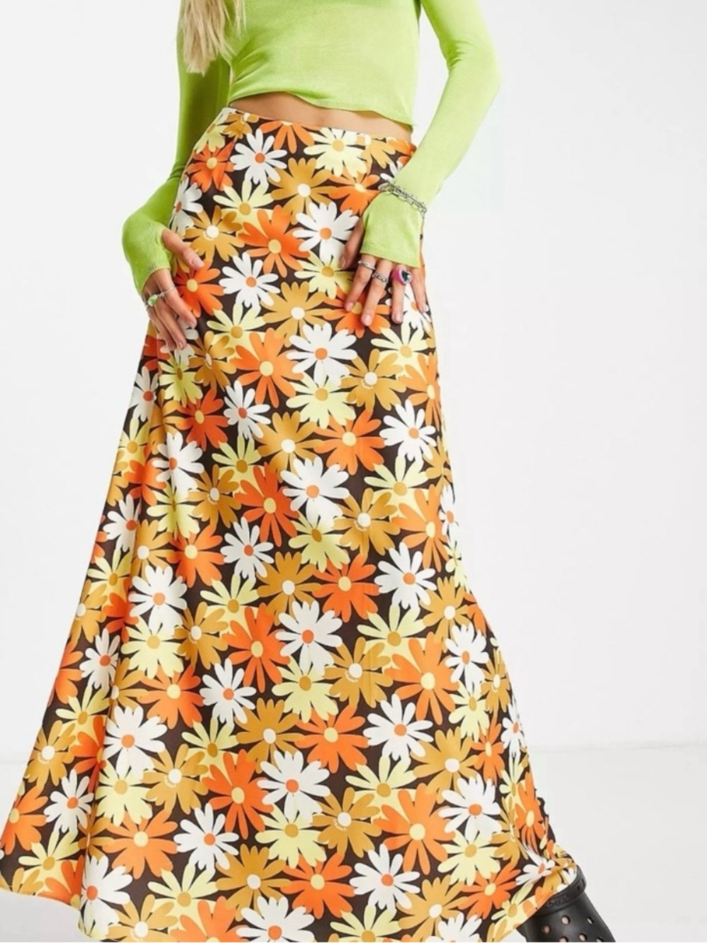 COLLUSION Satin Fall Floral Print Column Maxi Skirt in Multi Color Size 2 - Picture 4 of 9